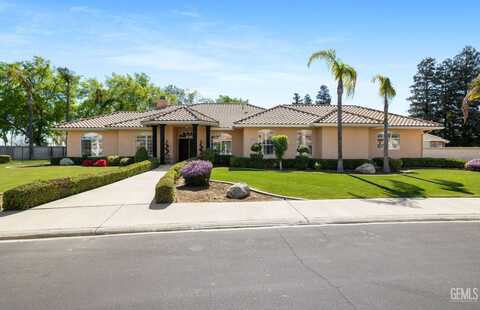 4906 Palisades Circle, Bakersfield, CA 93308