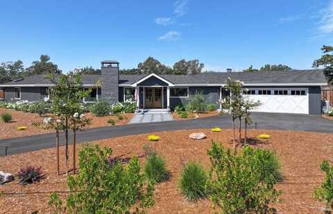 20647 Pueblo Avenue, Sonoma, CA 95476