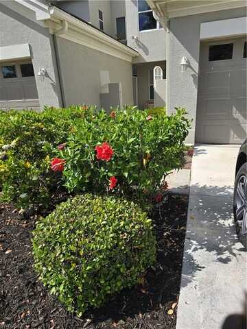 12051 Champions Green, FORT MYERS, FL 33913