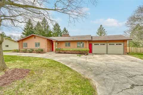 83 Panorama Trail, Penfield, NY 14625