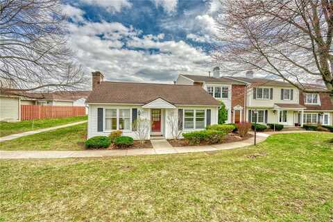 20 New Wickham Drive, Penfield, NY 14526