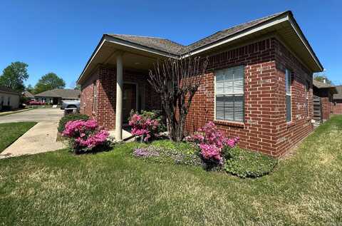 806 Stagecoach Village, Little Rock, AR 72210
