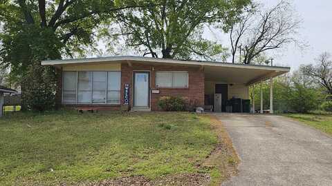 8819 Cloverhill Road, Little Rock, AR 72210