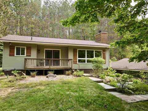 2382 PLEASANT VALLEY, BOYNE CITY, MI 49712