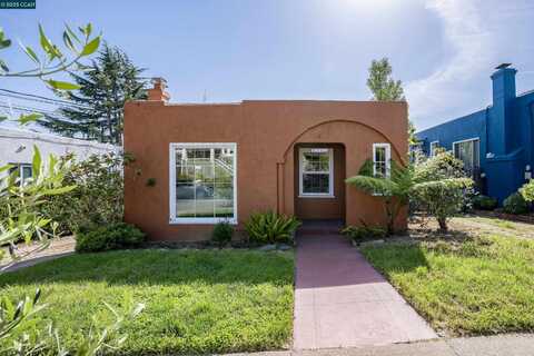 3081 California St, Oakland, CA 94602