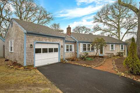 9 Park Lane, Brewster, MA 02631