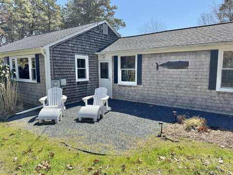 285 Summit Avenue, Eastham, MA 02642