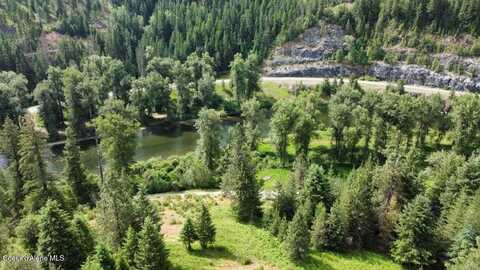 Nka Milwaukee Road, Calder, ID 83808