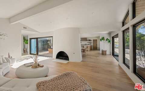 2419 Westridge Rd, Los Angeles, CA 90049