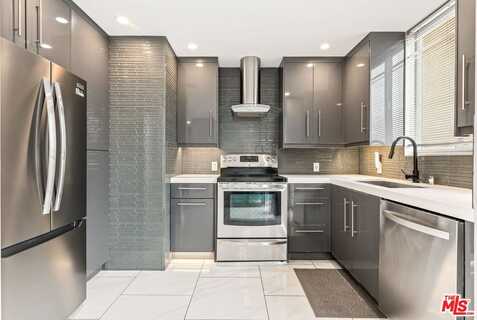 10747 Wilshire Blvd, Los Angeles, CA 90024