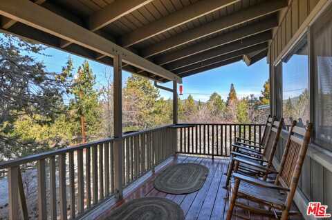 779 Villa Grove Ave, Big Bear City, CA 92314