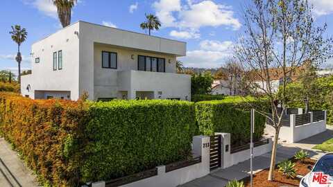 713 N Sierra Bonita Ave, Los Angeles, CA 90046
