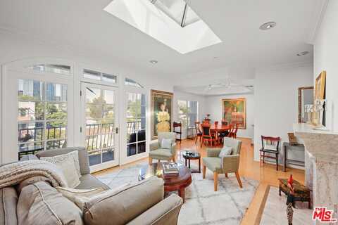 2025 S Beverly Glen Blvd, Los Angeles, CA 90025