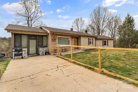 1203 Virginia Street SW, Lenoir, NC 28645