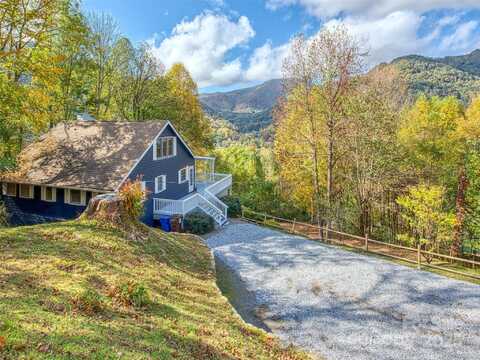 514 Rocky Top Road, Maggie Valley, NC 28751