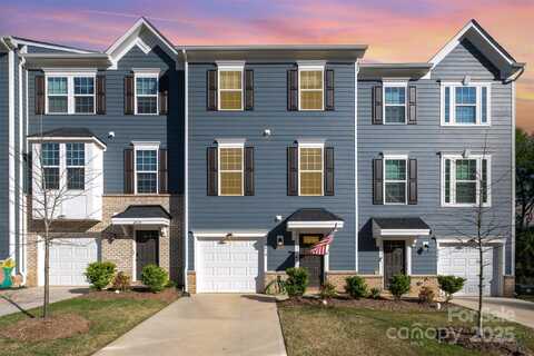 2410 Dr Carver Road, Charlotte, NC 28208