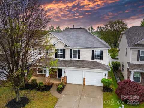 118 Glade Valley Avenue, Mooresville, NC 28117