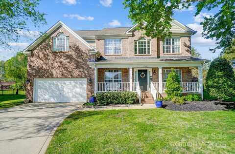 15407 Saxon Trace Court, Huntersville, NC 28078