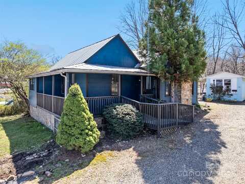 442 And 440 Walnut Street, Waynesville, NC 28786