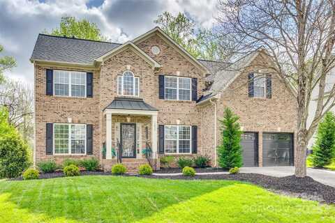 1813 Robbins Meadows Drive, Waxhaw, NC 28173
