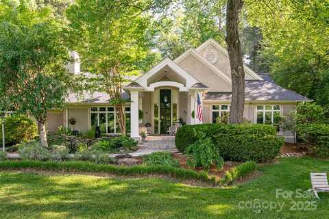54 Fairway Road, Asheville, NC 28804