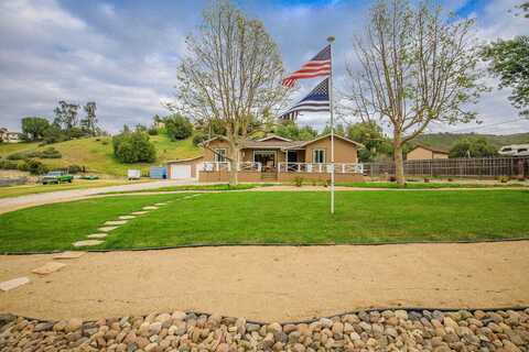 3878 Hitch Boulevard, Moorpark, CA 93021