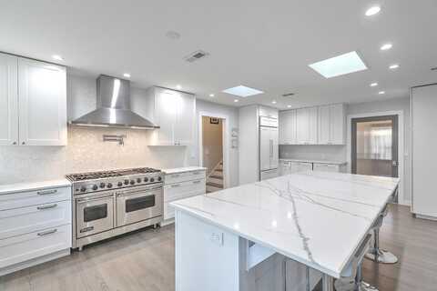 26 Edgewater Alley, Isle of Palms, SC 29451