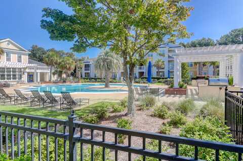 2221 Chatelain Way, Mount Pleasant, SC 29464