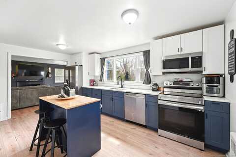 51 Hebron Road, Marlborough, CT 06447