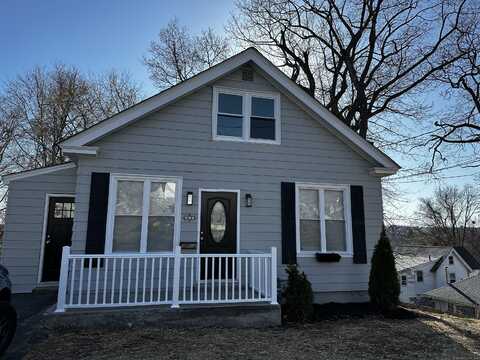 384 Sylvan Avenue, Waterbury, CT 06706