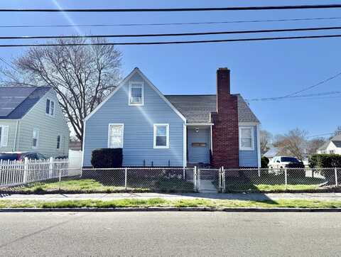 135 North Bishop Avenue, Bridgeport, CT 06610