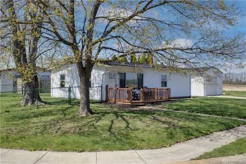 1101 N Scott, New Carlisle, OH 45344