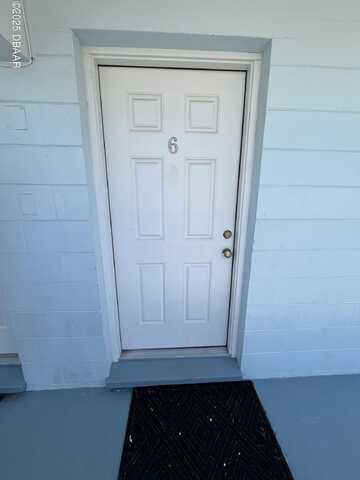 208 N halifax Avenue, Daytona Beach, FL 32118