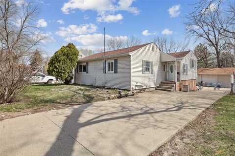 3845 51st Street, Des Moines, IA 50310