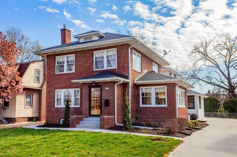 1331 42nd Street, Des Moines, IA 50311