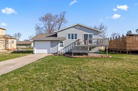 405 County Avenue, Sheldahl, IA 50243