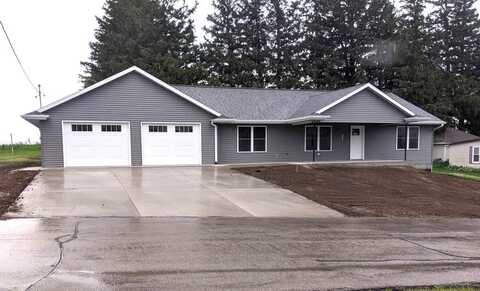 860 Sunshine, Holy Cross, IA 52053