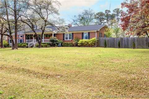 211 Edgewood Avenue, Clinton, NC 28328