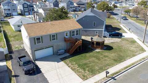 2 Franklin Pl, Brigantine, NJ 08203