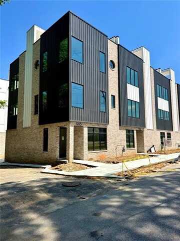 3960 Clairmont Road, Chamblee, GA 30341