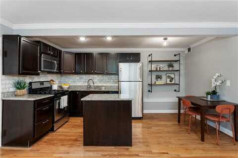 880 Glendale Terrace NE, Atlanta, GA 30308