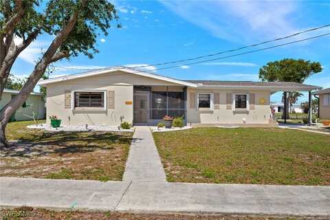 128 Rodgers Avenue NE, Port Charlotte, FL 33952