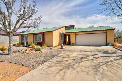 900 WESTERN HILLS Drive SE, Rio Rancho, NM 87124