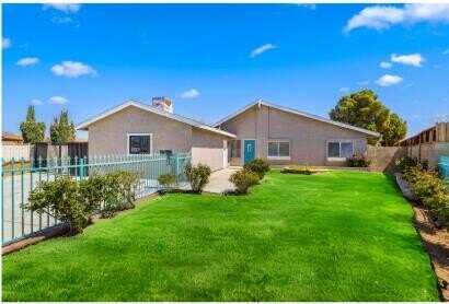 3501 W Avenue K13, Lancaster, CA 93536