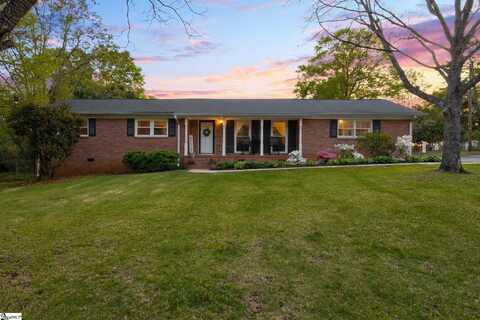 26 PINE RIDGE Drive, Greenville, SC 29605