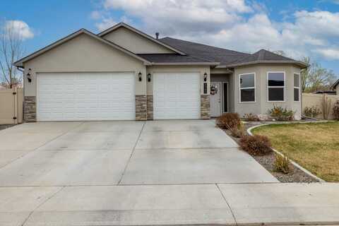 2949 Jon Hall Road, Grand Junction, CO 81503