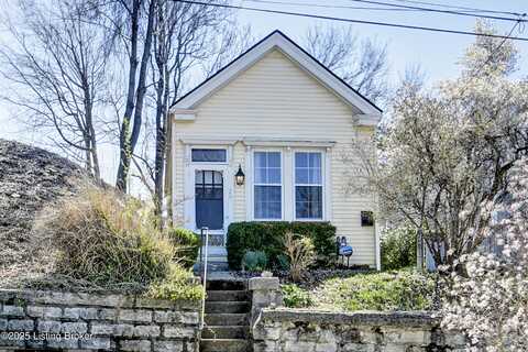 1206 Hull St, Louisville, KY 40204