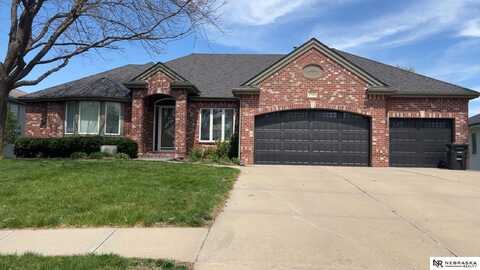 17126 Douglas Street, Omaha, NE 68118