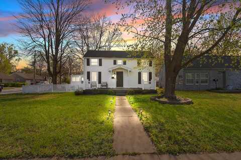 1700 S National Avenue, Springfield, MO 65804