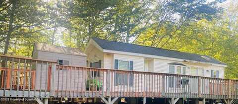 W699 Snowshoe Drive, Covington, PA 18444